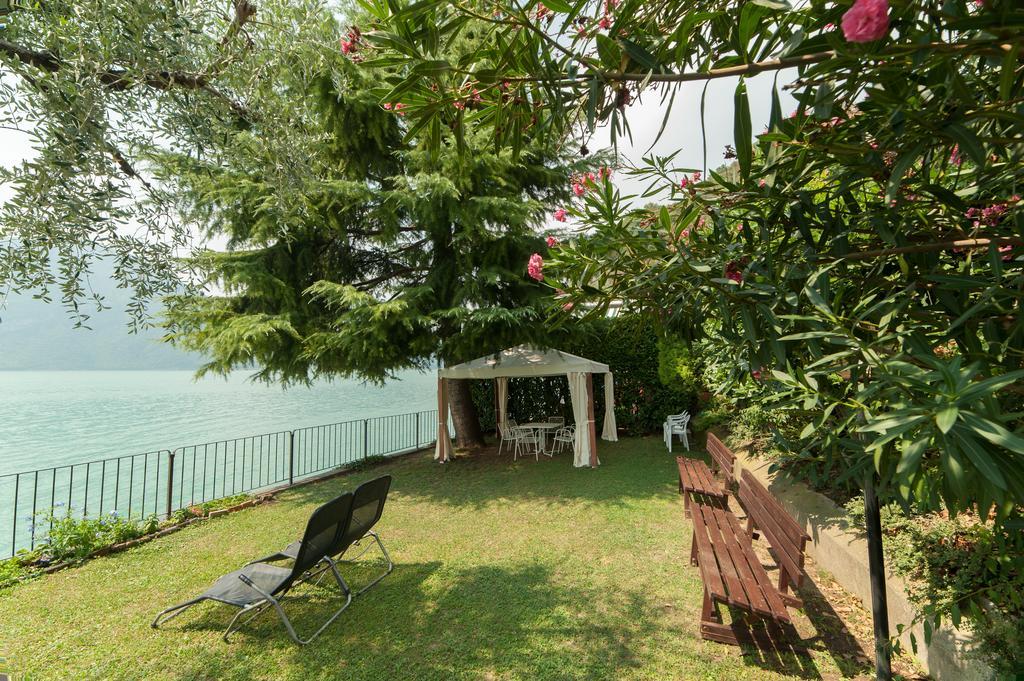 The Pier On The Lake Marone Exterior foto
